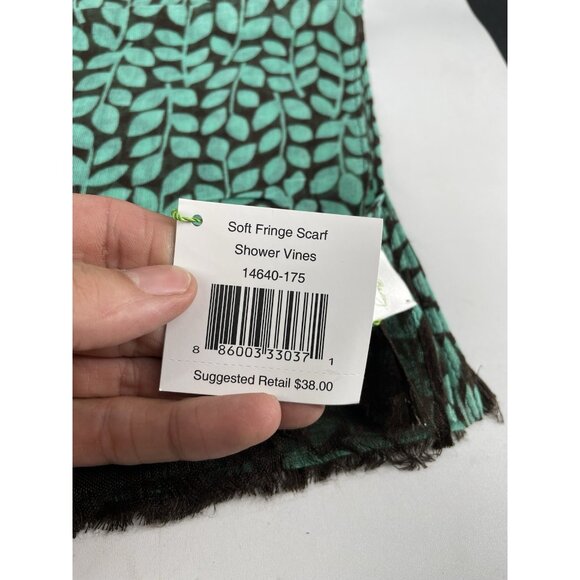 NWT Vera Bradley SOFT Oblong FRINGE SCARF in Shower Vines - Picture 2 of 4